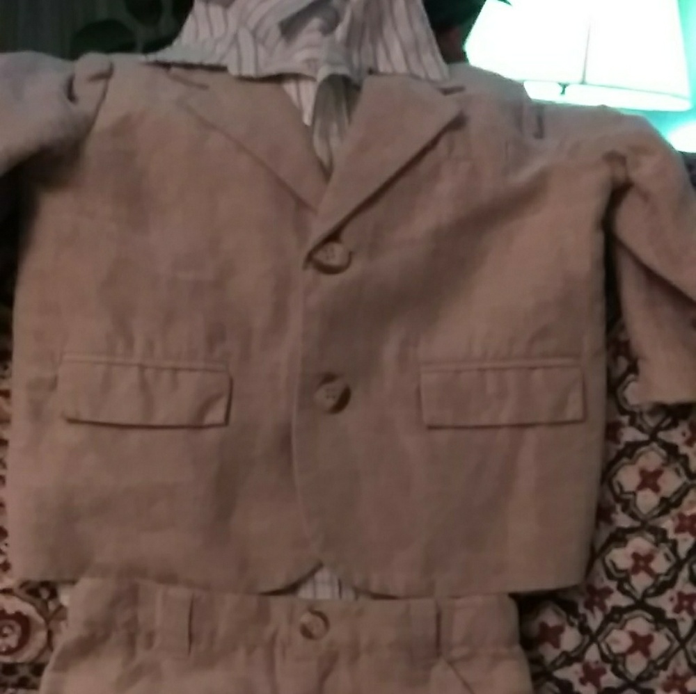 Toddler Gymboree linen suit for boys